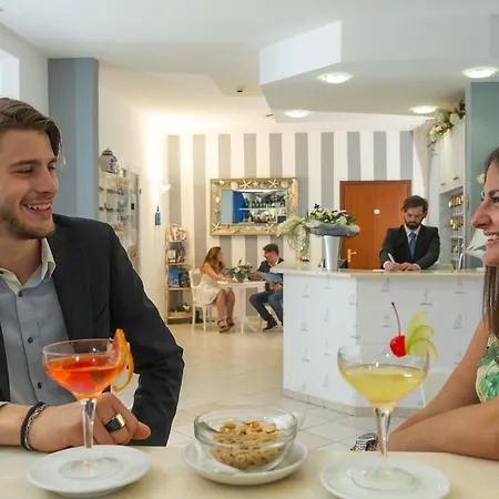 La Pace Forte dei Marmi