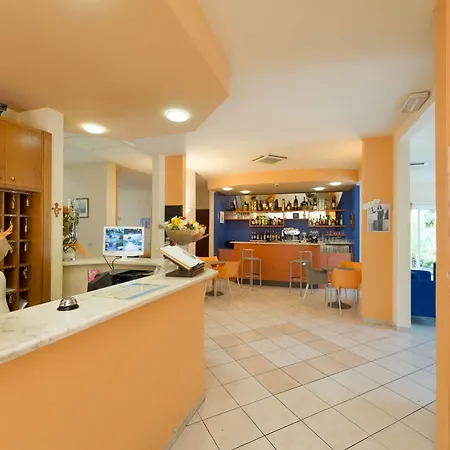 La Pace Forte dei Marmi