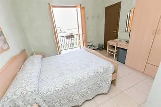 La Pace 3* פורטה דיי מארמי