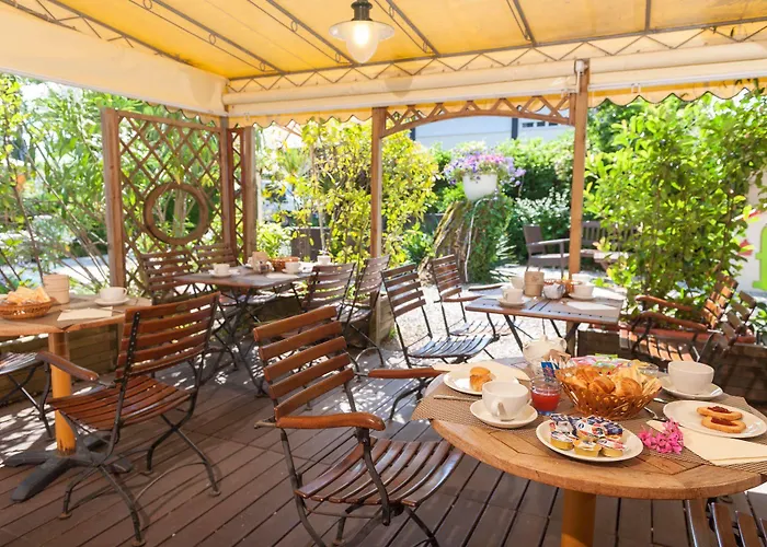 La Pace ホテル 3*